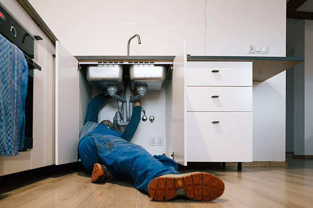 Professional Leak Detection technician working in New Vienna, OH